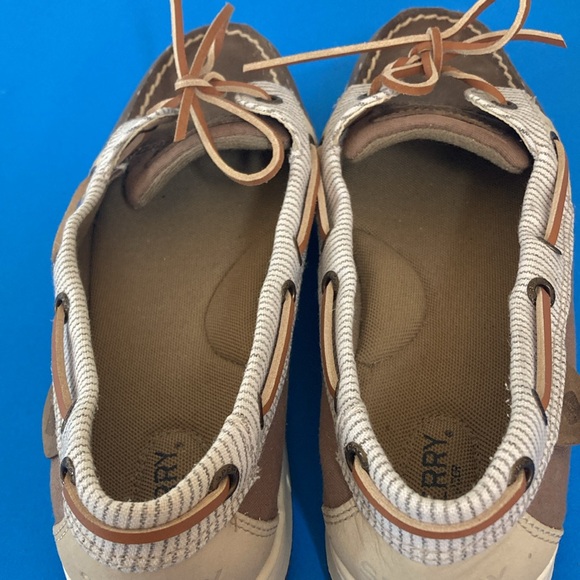 Sperry size 8 shoes - Picture 8 of 9